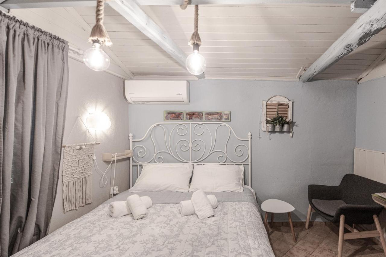 Rina'S House Villa Kalampáka Ngoại thất bức ảnh