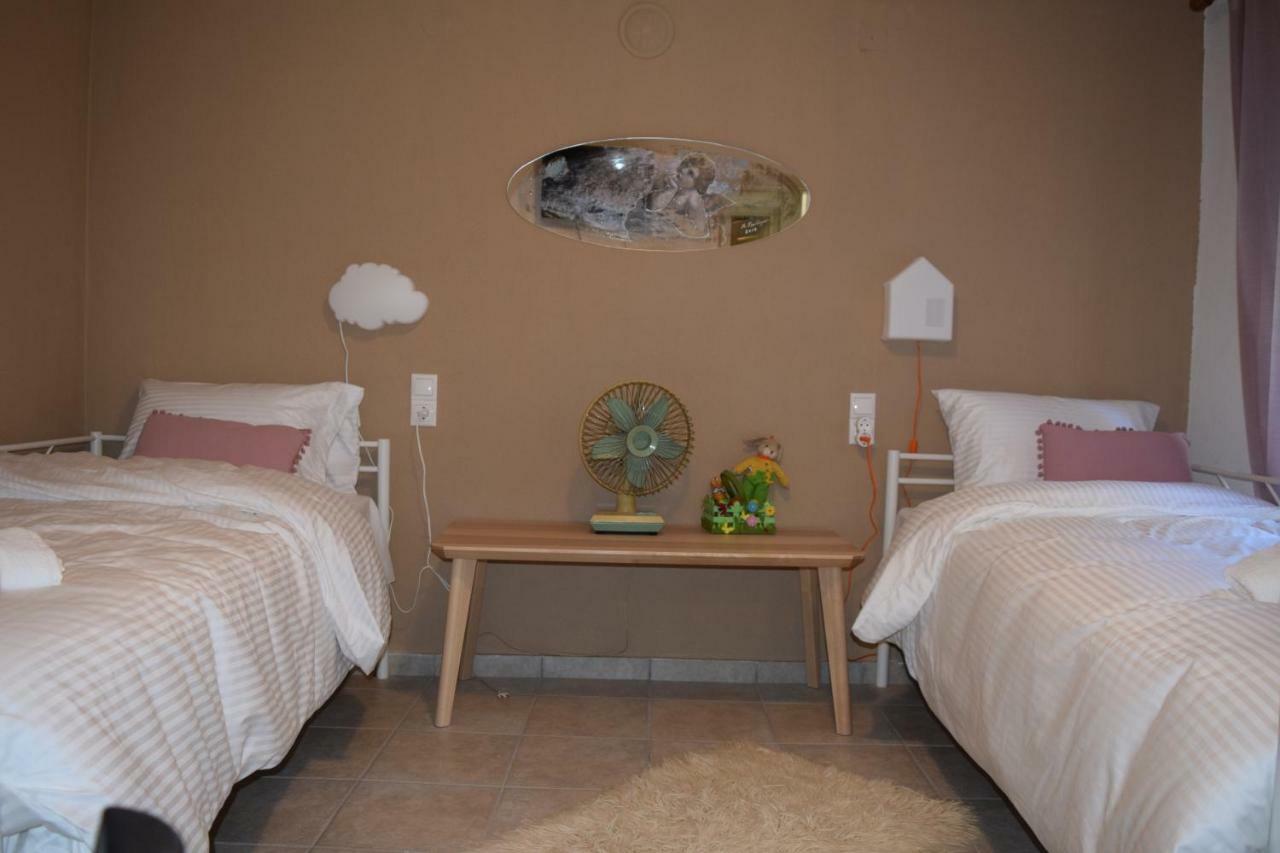 Rina'S House Villa Kalampáka Ngoại thất bức ảnh